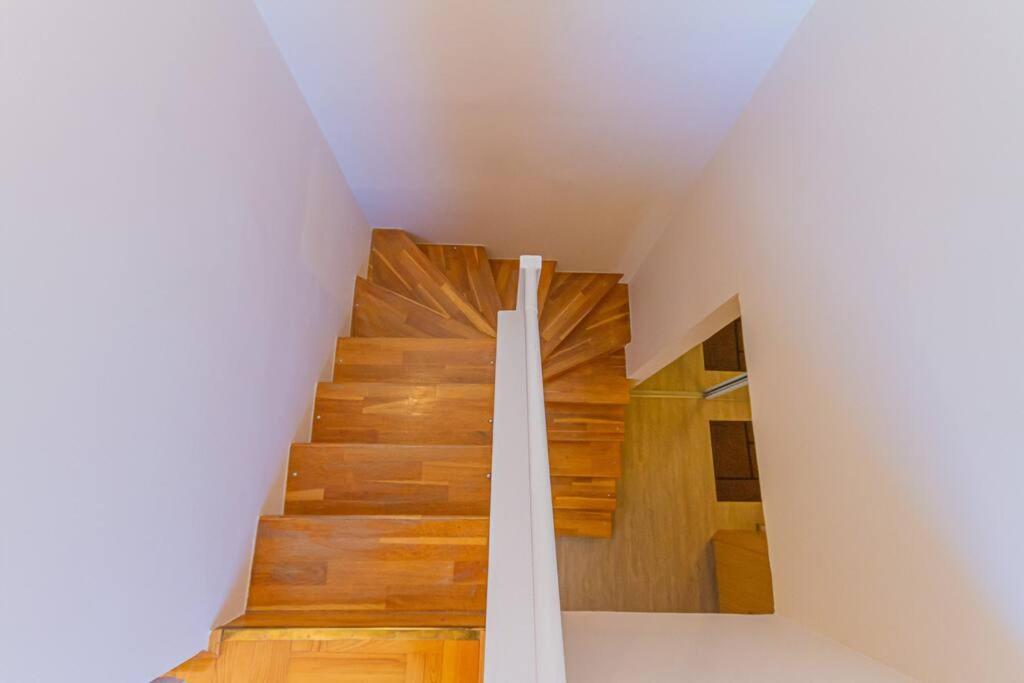 Roomy Apartment 80Sqm At City Center Free Parking Space, Ac & Balcony 부다페스트 외부 사진