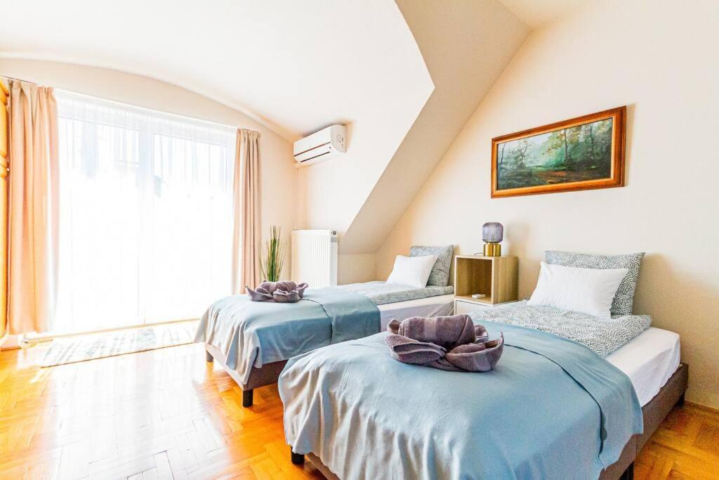 Roomy Apartment 80Sqm At City Center Free Parking Space, Ac & Balcony 부다페스트 외부 사진